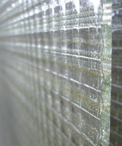 Армированное стекло с металлической нитью